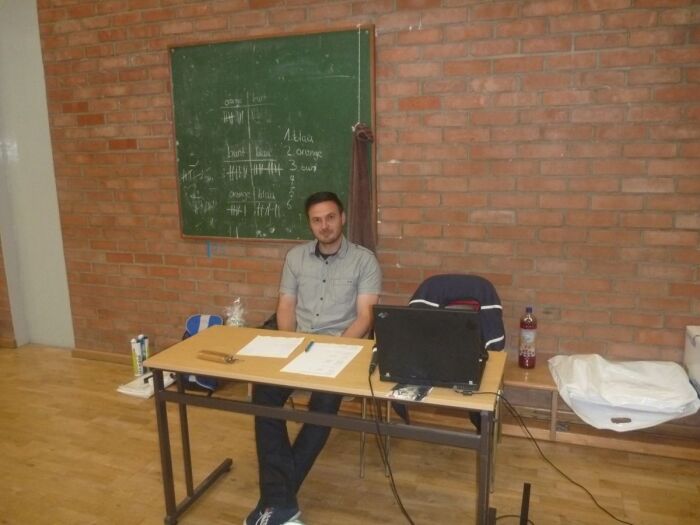 2.Uni-Badminton-Party_004