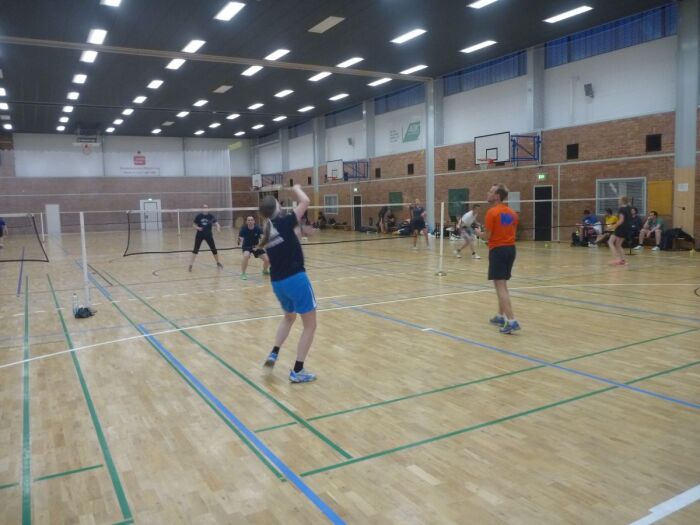 2.Uni-Badminton-Party_103